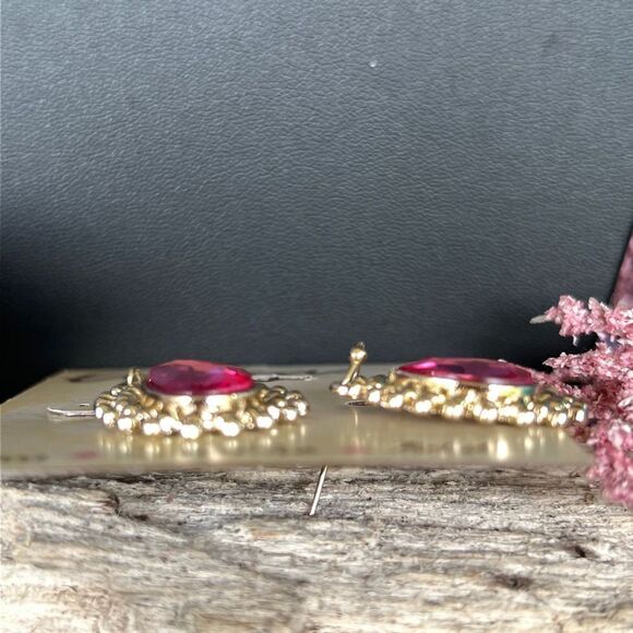 Erica Lyons Fashion Earrings - Picture 7 of 7